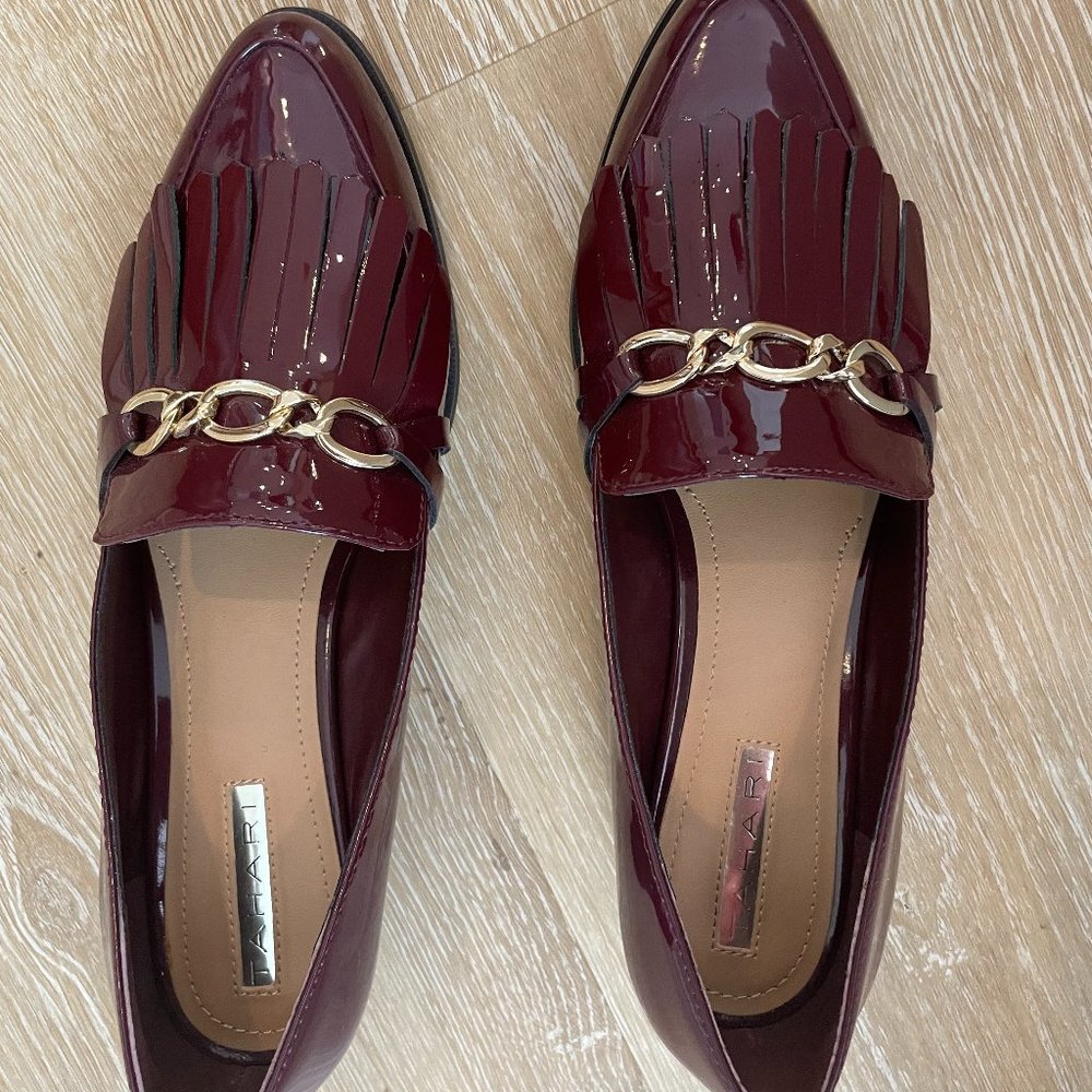 Tahari Langley Burgundy Loafer, Women's Size 8M